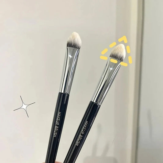 Karsyngirl Three-Sided Cosmetic Brush – Foundation, Concealer, Contour & Highlight