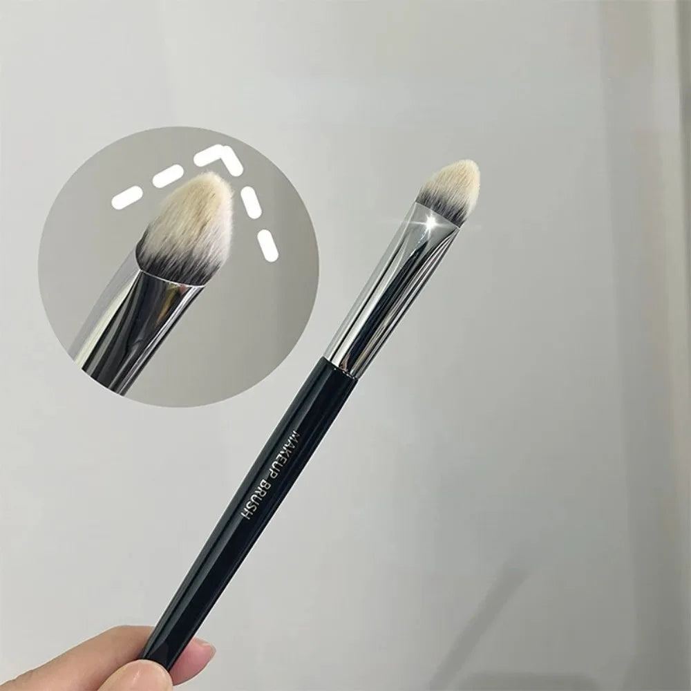 Karsyngirl Three-Sided Cosmetic Brush – Foundation, Concealer, Contour & Highlight